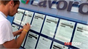 Lavoro in Puglia: mercato 'a ostacoli' per giovani e donne con precarietà e bassi salari