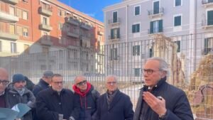 Palazzo crollato a Bari, inizia l'incidente probatorio nel cratere dell'edificio