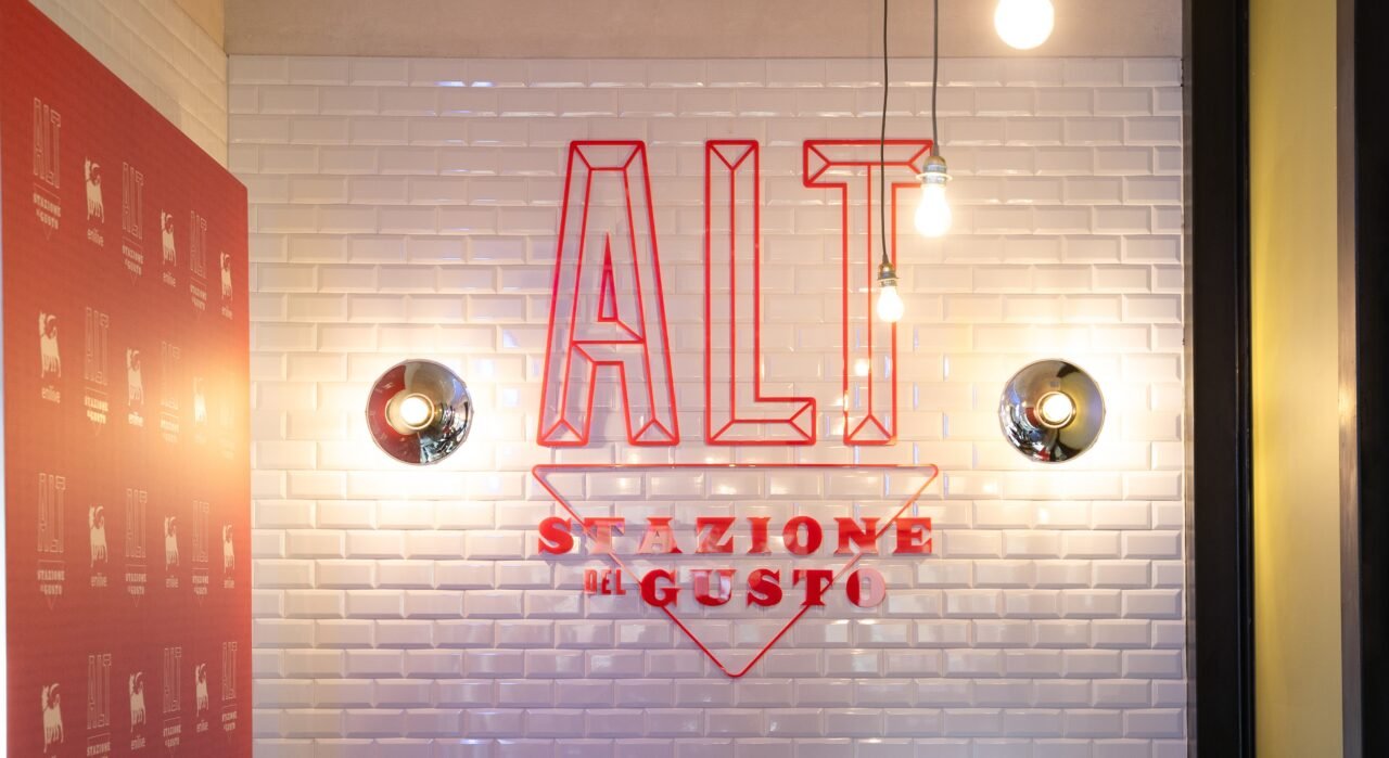 Quando il fast casual ragiona come l’alta cucina: il menu di ALT Stazione del Gusto si amplia senza perdere identità