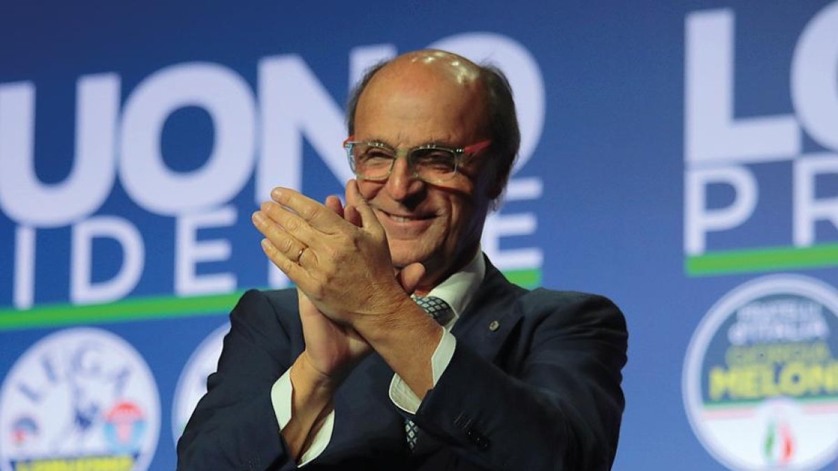 Regione Puglia: conflitto nel centrodestra per le nomine, l'ex candidato presidente Lobuono a rischio di restare senza incarichi.