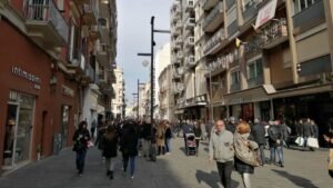 Saldi invernali 2026 in Puglia: occasioni, vetrine e caccia allo sconto