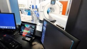 Sanità: il provvedimento di Decaro per ridurre le liste d'attesa