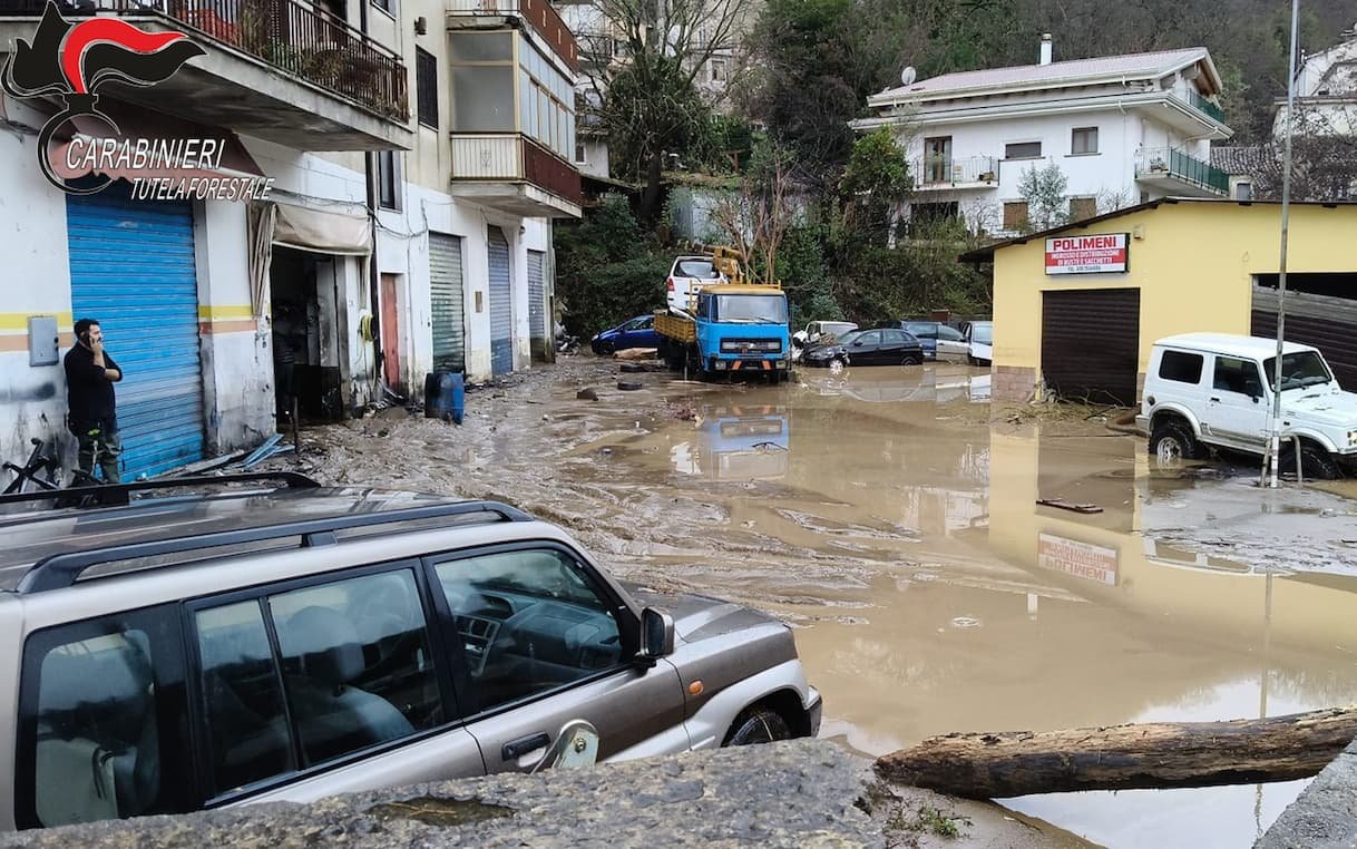 Allerta meteo in Calabria: esondati due fiumi nel Cosentino