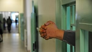 Boom di minori in cella, è colpa del decreto Caivano