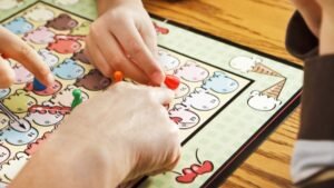 Giocattoli: gli adulti che giocano alle costruzioni sostengono il mercato, mentre la Barbie perde appeal.