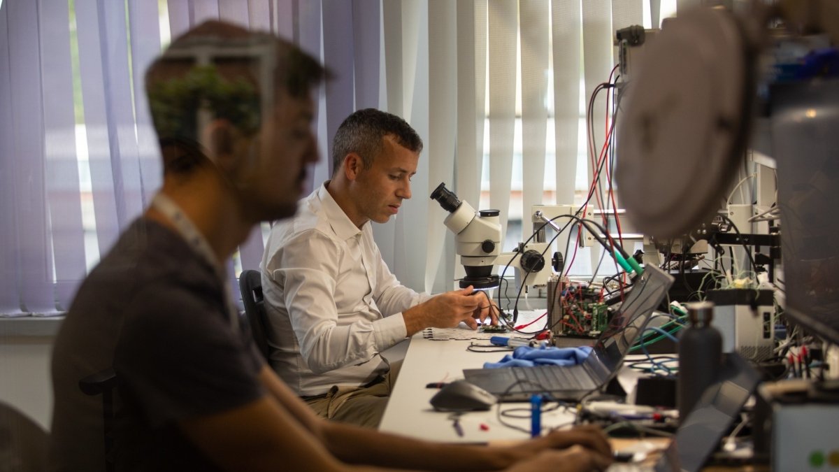 Helyx Industries lancia Revvity Italia per lo screening genetico neonatale in Puglia