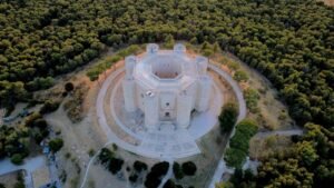 Hohenstaufen, l'app che promuove la cultura in Puglia