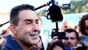 Il generale si prepara a scendere in campo con Futuro Nazionale