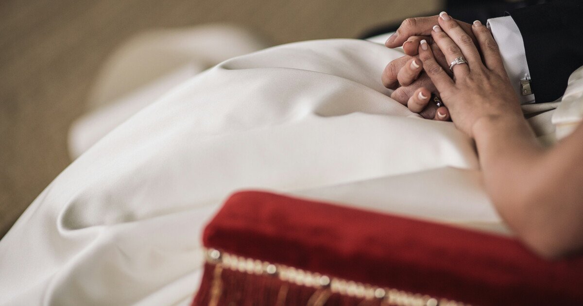 La monogamia, un'eccezione nella storia