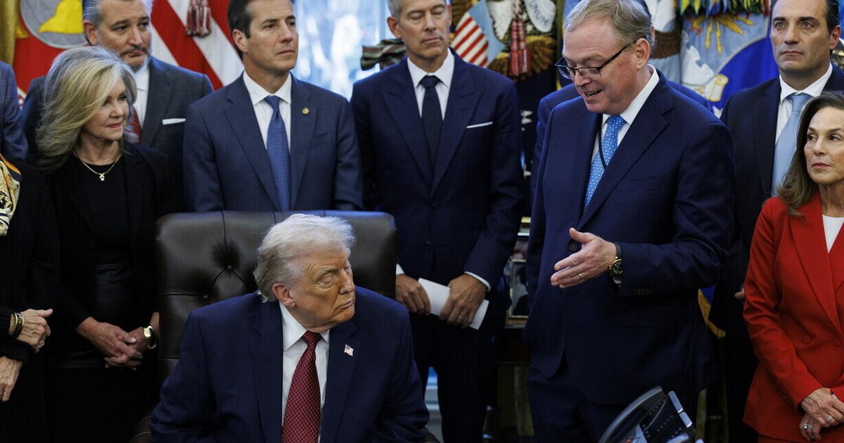 Le bugie del consigliere economico di Trump per screditare la Federal Reserve