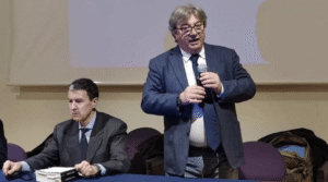 Puglia, consigliere comunale incontra Caio Mussolini: “Il duce ha fatto anche cose buone”