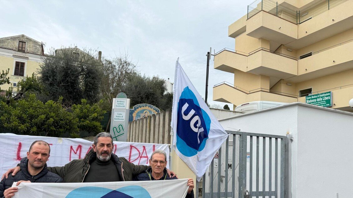 Ugl Salute Foggia: "Striscioni sottratti da RSA durante stato di agitazione"