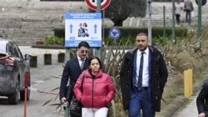 Un team di esperti deciderà oggi sul trapianto del nuovo cuore al bambino.
