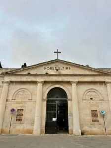 Ruvo, nuovi loculi: tariffe e concessioni