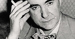 Curzio Malaparte e il suo alter ego pronto a dominare la realtà con un motto di spirito.