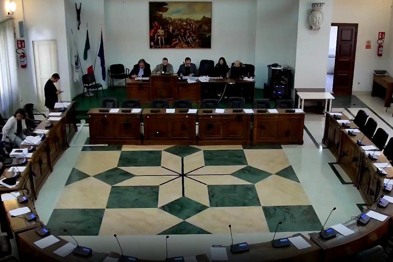 Democratici per la Puglia si uniscono al PD: Bonasia e Carbone rafforzano i Dem