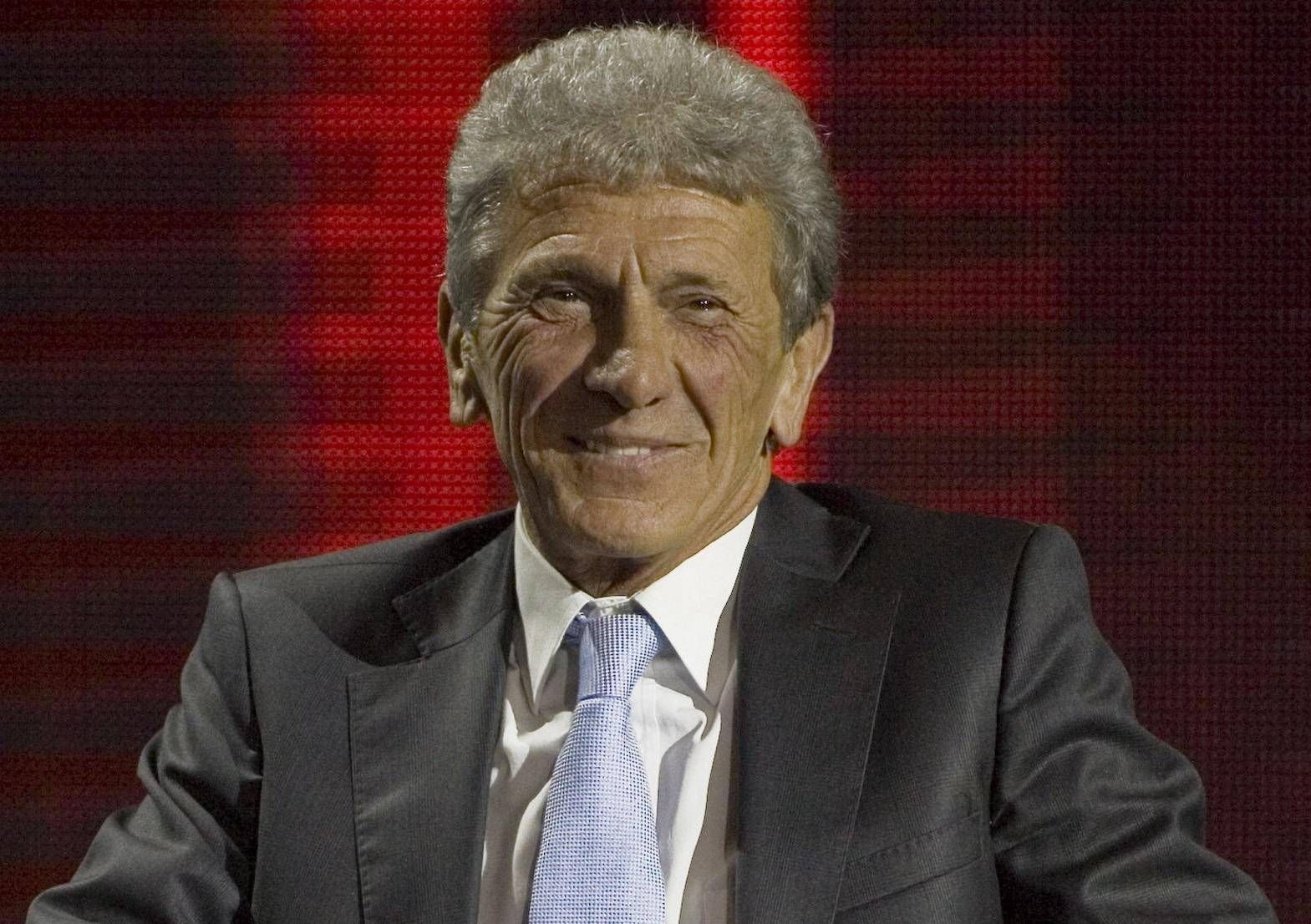 È morto Beppe Savoldi, aveva 79 anni. Addio al bomber 'Mister 2 miliardi'