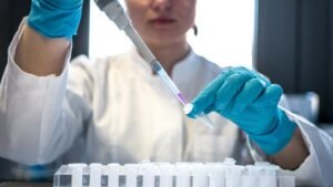 Epatite A: 160 casi registrati a marzo 2026, di cui 110 in Campania