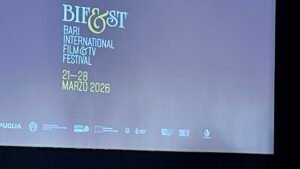 Il premio Oscar Wes Studi: "La guerra è brutta, ma l'umanità non l'ha compreso"