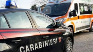 Incidente tra Castellaneta e Laterza: un 74enne perde il controllo dell'auto e finisce su un ulivo, tragicamente deceduto.