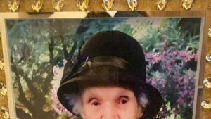 Muore a 102 anni l'ostetrica russa Tatjana, che ha fatto nascere 9000 bimbi in Puglia