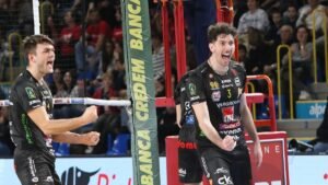 Playoff Superlega: Civitanova domina nei quarti, Perugia vince al tie break e Verona rimonta.