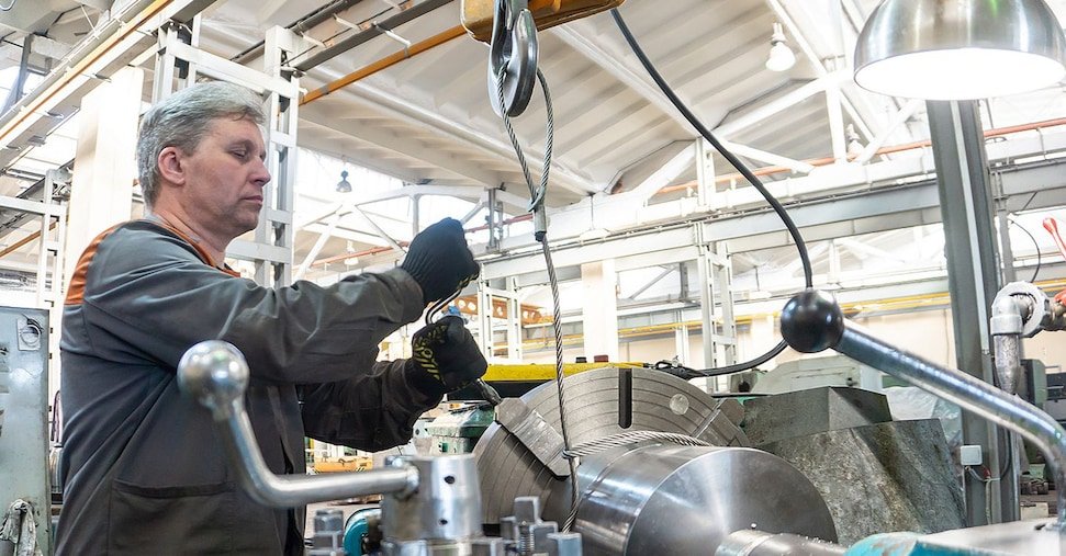 Puglia, allerta per l'industria: bloccati i bandi regionali Fesr-Fse