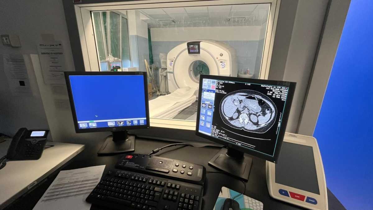 Sanità Puglia: blocco delle assunzioni e appalti sospesi per un disavanzo di 369 milioni