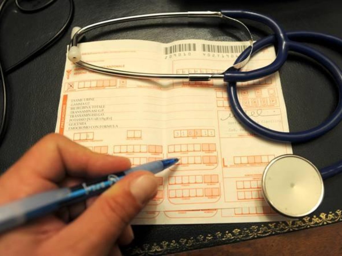 Sanità in Puglia: la Regione interviene per risanare i conti con aumento di tasse e ticket, chiusura di reparti e stop alle assunzioni.