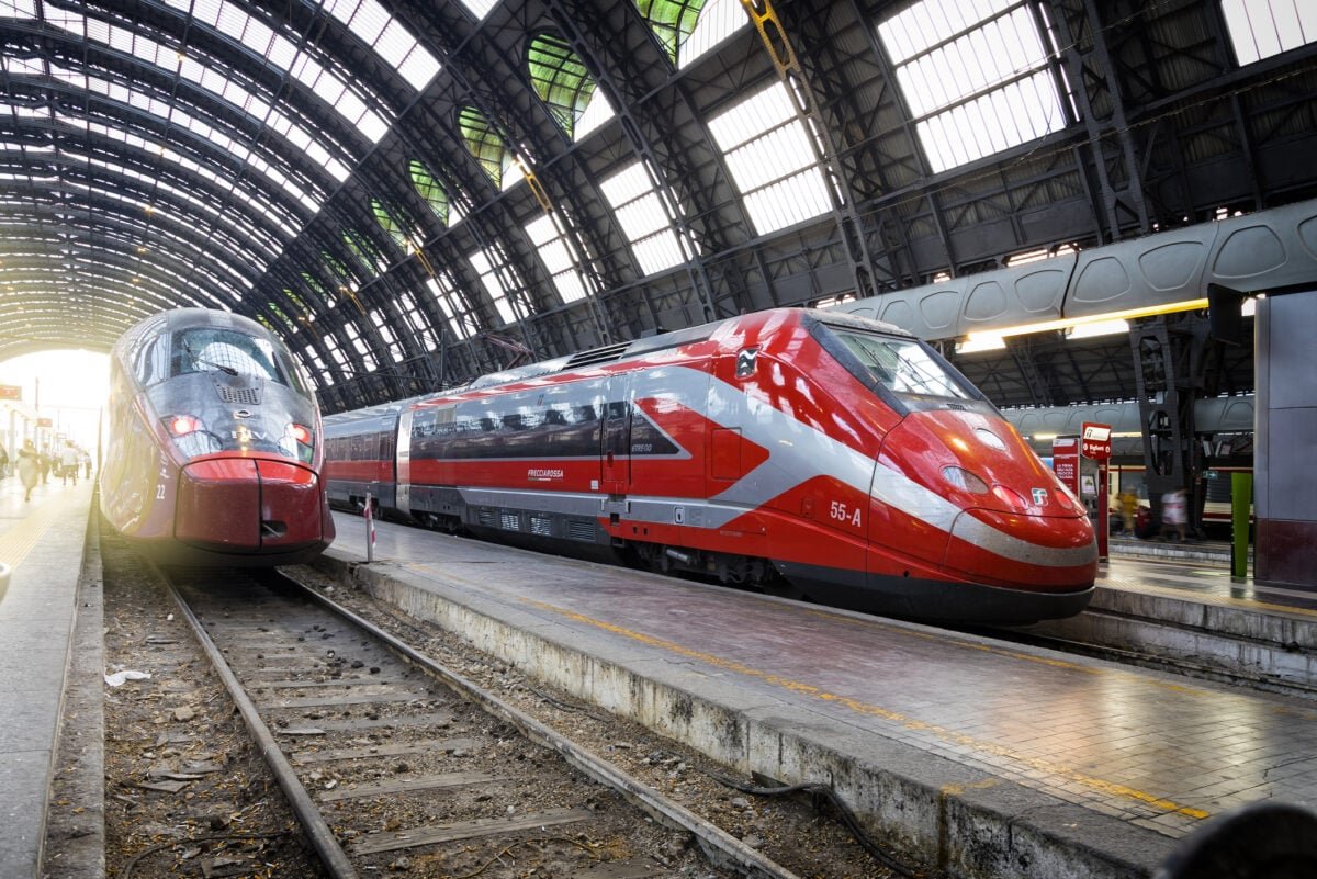 Alta Velocità ferma tra Roma e Firenze: viaggi raddoppiati e fino a 6 ore da Milano alla Capitale