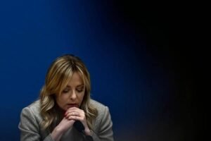 Crisi energetica in Iran: Meloni in Aula domani per un appello all'unità e scenari su consumi e smart working.