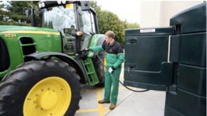 Gasolio a 1,67 euro al litro: "Agricoltura a rischio stop, situazione folle"