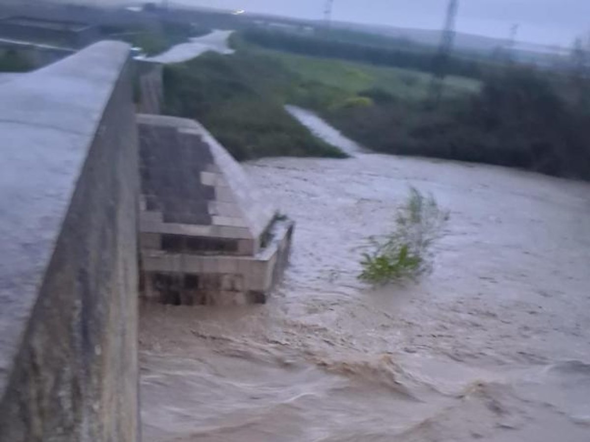 Maltempo in Puglia: la situazione meteo migliora, ma resta il rischio di inondazioni per i fiumi principali.