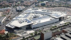 Negozi: approvata la nuova legge del Veneto con restrizioni sui centri commerciali