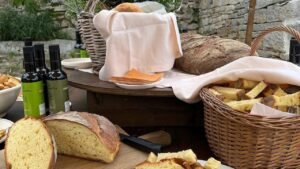 Pasqua e Pasquetta in agriturismo: boom di prenotazioni in Puglia con aziende agricole verso il sold out.