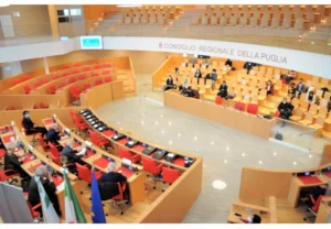 Regione Puglia: approvati provvedimenti per il sostegno a imprese, welfare e servizi