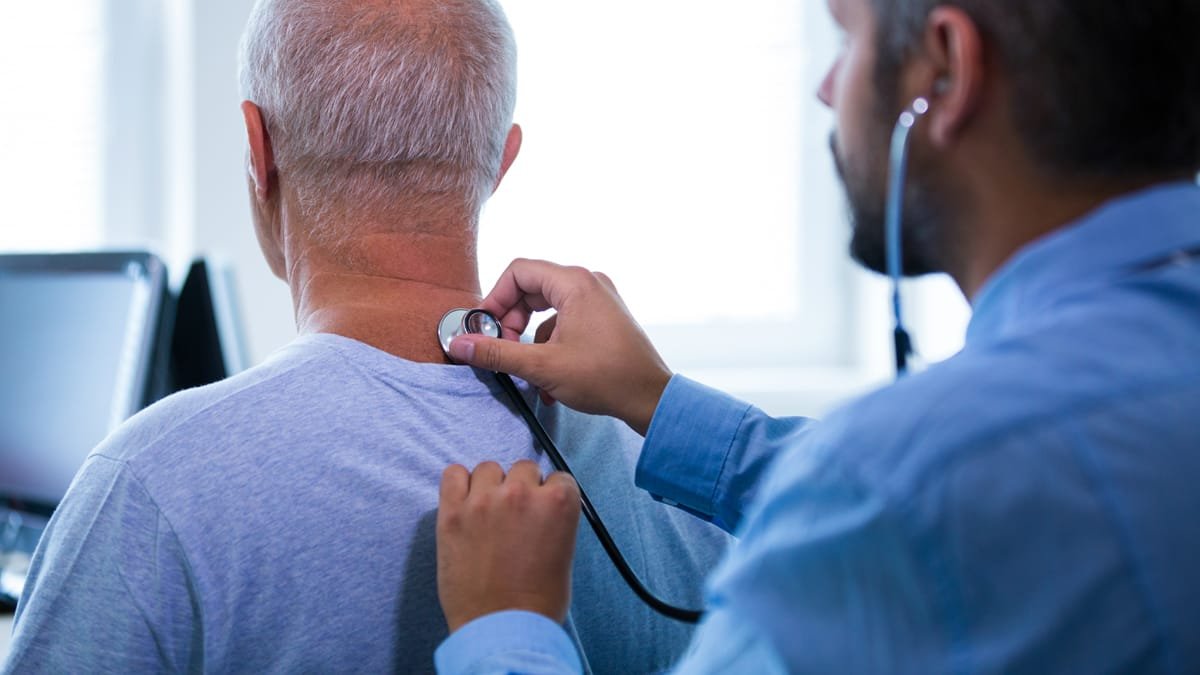 Sanità in Puglia: diminuiscono le prenotazioni urgenti, ma quasi 1 su 2 risulta inappropriata