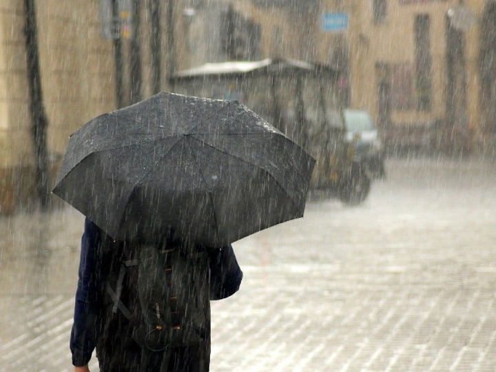 Allerta arancione per pioggia e temporali in Puglia Centrale Adriatica fino alla mezzanotte