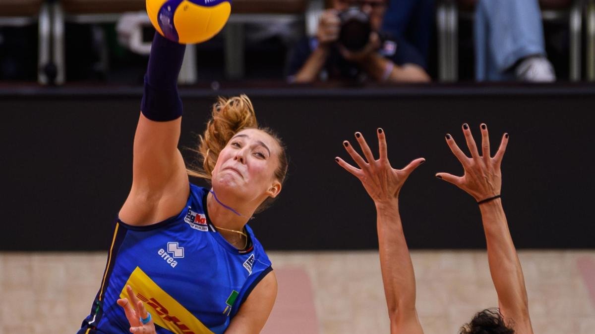 Antropova: "Ho subito accettato la proposta di Velasco: cambio ruolo per la mia Italia"