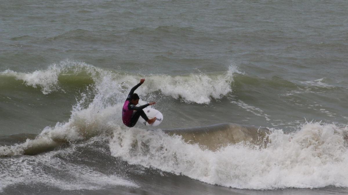 Azzurrini tra le onde: spettacolo in Toscana con il Grom Search