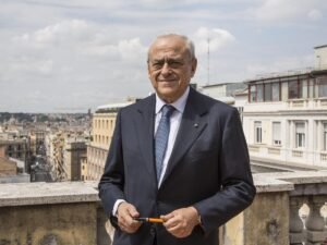 Caltagirone: «Mps non deve vendere le Generali. Il nuovo risiko bancario? Rispettare territori e risparmi»