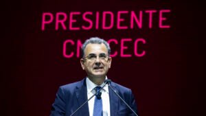 Commercialisti: Elbano de Nuccio proclamato presidente