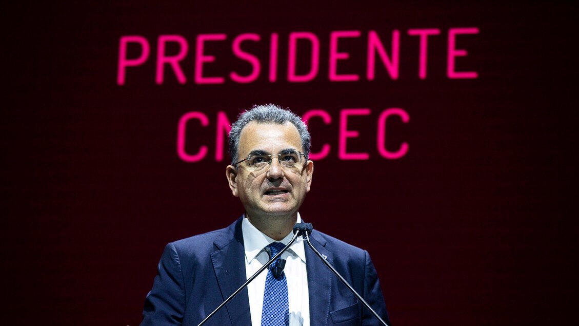 Commercialisti: Elbano de Nuccio proclamato presidente