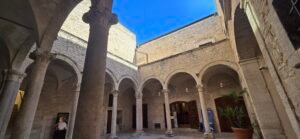 La Galleria Nazionale della Puglia: un secolo d'arte tra Palazzo Sylos Calò e la passione dei fratelli Devanna