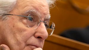 Mattarella firma i decreti per 25 nuovi Cavalieri del Lavoro