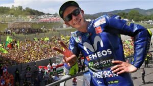Mugello: 50 anni in moto con Barry Sheene, Valentino Rossi e la sfida Ducati-Aprilia