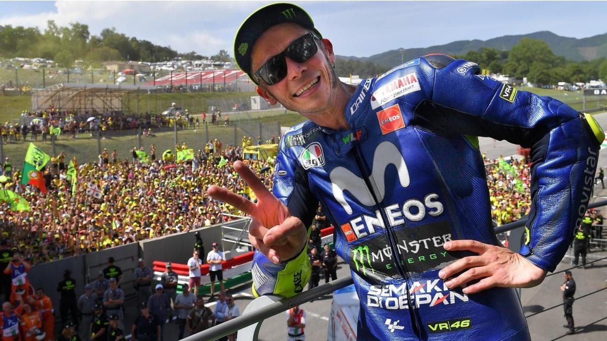 Mugello: 50 anni in moto con Barry Sheene, Valentino Rossi e la sfida Ducati-Aprilia