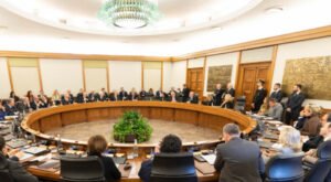 Regione Puglia-Csm, tutte le strade respinte: il futuro di Emiliano è ora appeso a una decisione del plenum