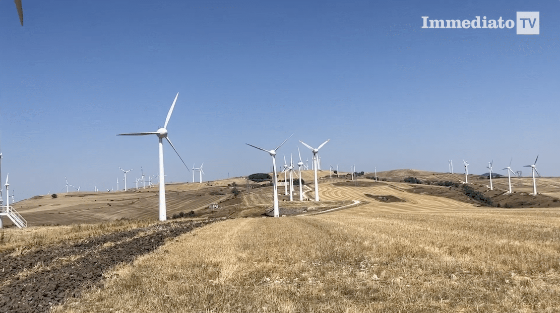 Rinnovabili: Puglia in testa per richieste bloccate con 43 gigawatt di progetti fermi
