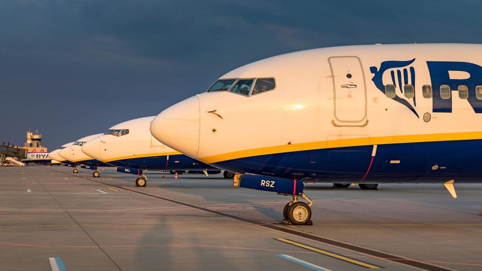 Ryanair resiste all'aumento del prezzo del petrolio: “Tariffe in calo, 2027 incerto”